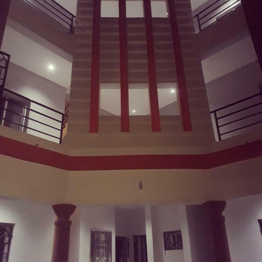 Residence L'Escale Equipements Moderne 바마코 외부 사진